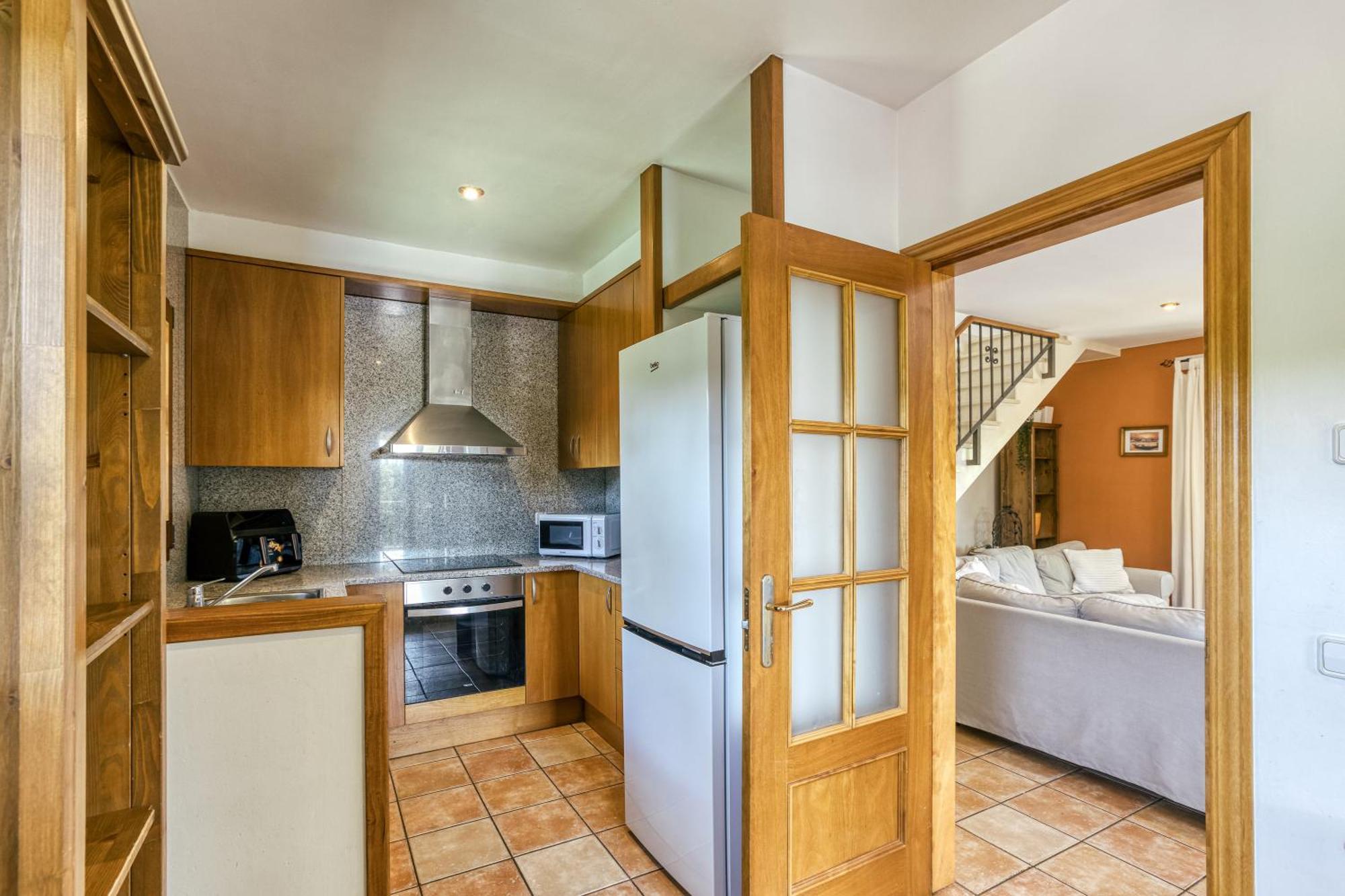 ל'אסטרטיט Fantastic Family Villa מראה חיצוני תמונה